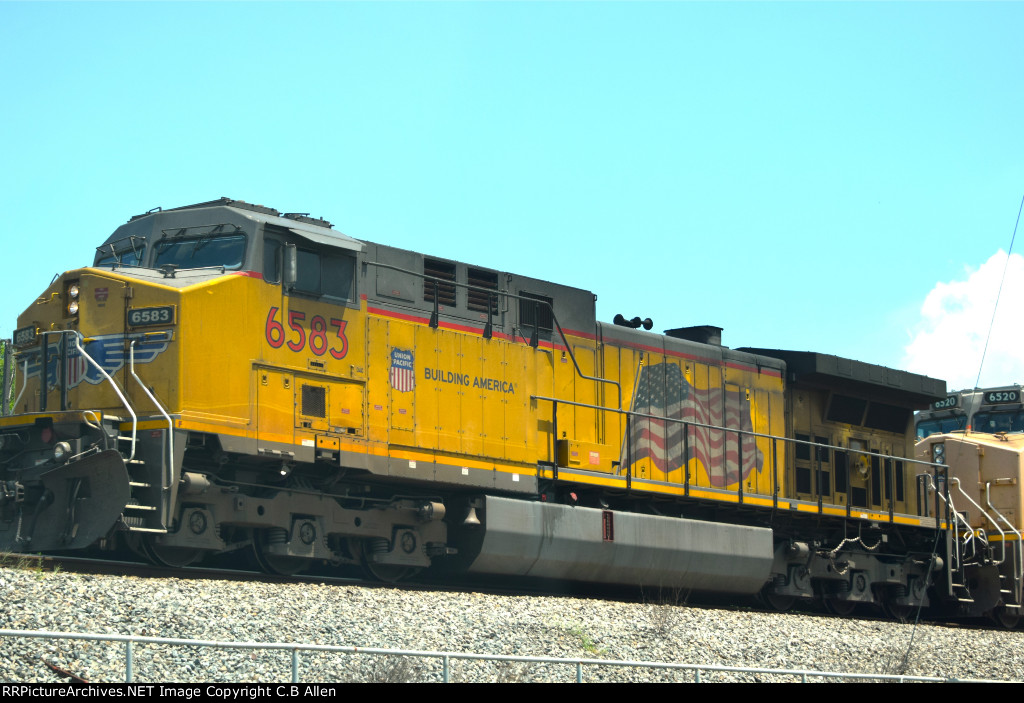 NS 346 Passes us While Sitting in Traffic